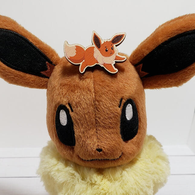 Pokemon Eevee Wooden Pin